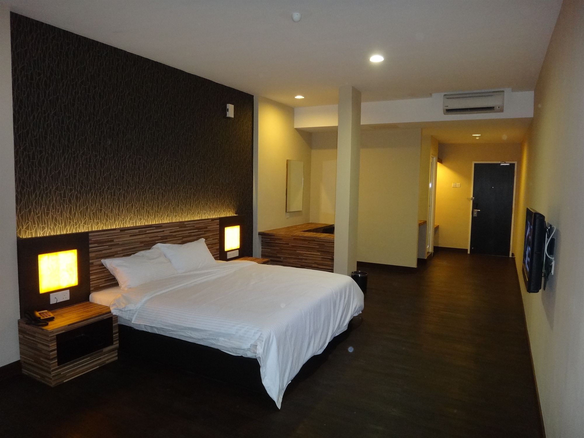 Waterfront Boutique Hotel Port Dickson Esterno foto